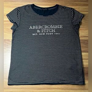 Abercrombie & Fitch Women Navy Blue stripe T-Shirt size S